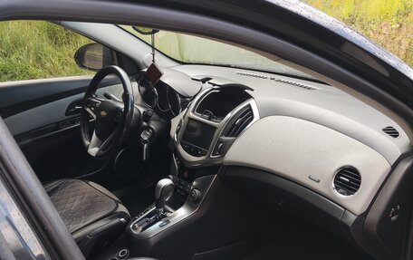 Chevrolet Cruze II, 2012 год, 950 000 рублей, 19 фотография