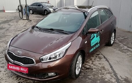 KIA cee'd III, 2013 год, 930 000 рублей, 2 фотография