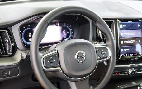 Volvo XC60 II, 2023 год, 3 800 000 рублей, 7 фотография