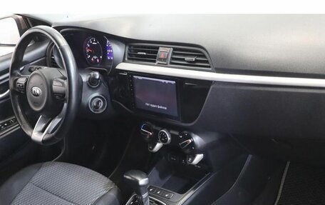 KIA Rio IV, 2018 год, 1 299 000 рублей, 5 фотография
