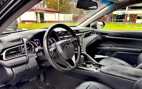 Toyota Camry, 2020 год, 2 550 000 рублей, 13 фотография