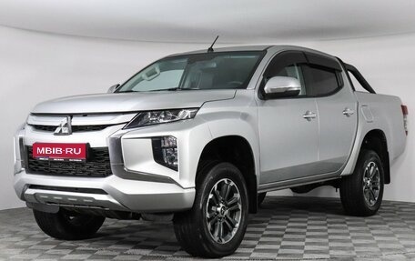 Mitsubishi L200 IV рестайлинг, 2019 год, 2 850 000 рублей, 1 фотография