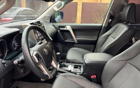 Toyota Land Cruiser Prado 150 рестайлинг 2, 2012 год, 4 100 000 рублей, 11 фотография