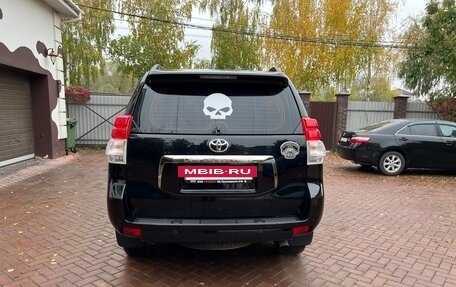 Toyota Land Cruiser Prado 150 рестайлинг 2, 2012 год, 4 100 000 рублей, 4 фотография