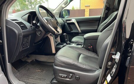 Toyota Land Cruiser Prado 150 рестайлинг 2, 2012 год, 4 100 000 рублей, 16 фотография