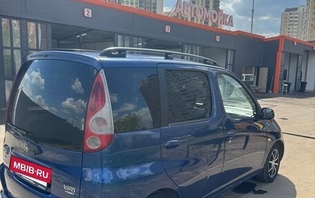 Toyota Yaris Verso, 2002 год, 376 000 рублей, 2 фотография