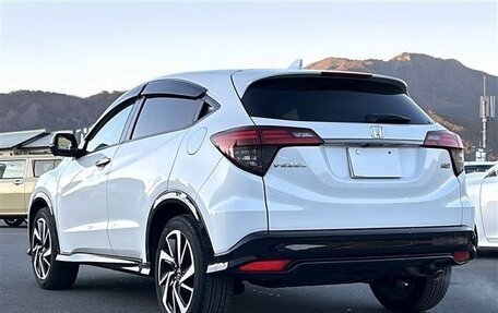 Honda Vezel, 2021 год, 1 211 000 рублей, 6 фотография