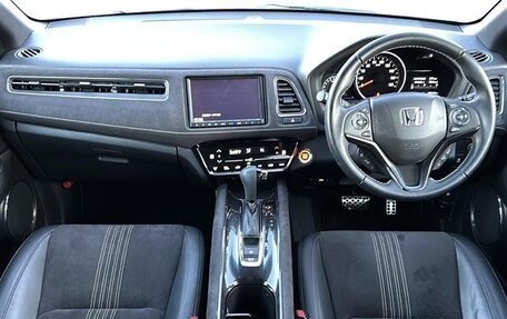 Honda Vezel, 2021 год, 1 211 000 рублей, 10 фотография