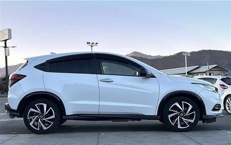 Honda Vezel, 2021 год, 1 211 000 рублей, 7 фотография