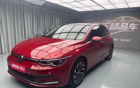 Volkswagen Golf VIII, 2021 год, 1 492 222 рублей, 1 фотография