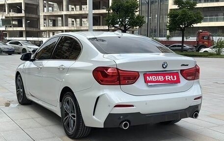 BMW 1 серия, 2022 год, 1 750 000 рублей, 6 фотография