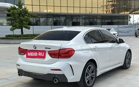 BMW 1 серия, 2022 год, 1 750 000 рублей, 4 фотография