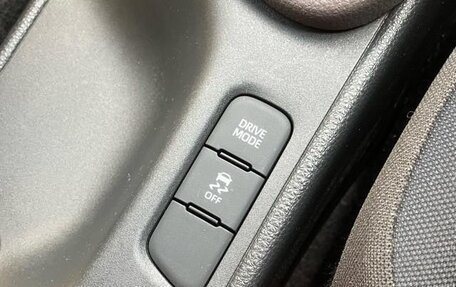 Toyota Yaris, 2021 год, 1 073 000 рублей, 20 фотография