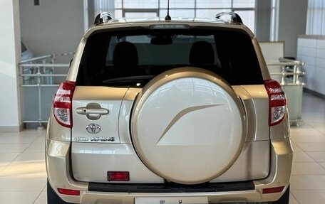 Toyota RAV4, 2011 год, 1 555 000 рублей, 6 фотография