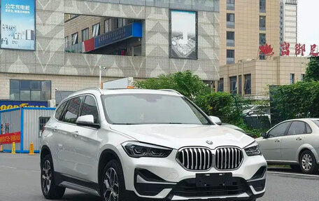 BMW X1, 2022 год, 2 075 000 рублей, 3 фотография