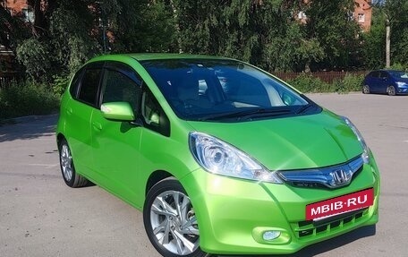 Honda Fit III, 2011 год, 980 000 рублей, 2 фотография