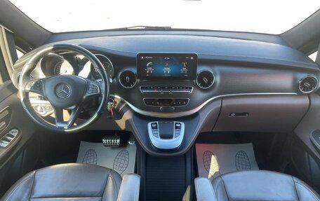 Mercedes-Benz V-Класс, 2020 год, 6 090 000 рублей, 5 фотография