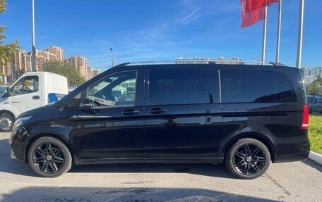 Mercedes-Benz V-Класс, 2020 год, 6 090 000 рублей, 33 фотография