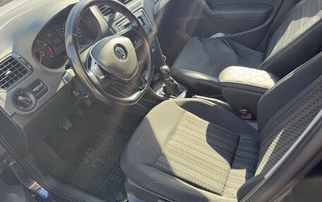 Volkswagen Polo VI (EU Market), 2016 год, 1 150 000 рублей, 10 фотография