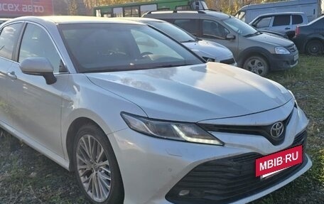 Toyota Camry, 2020 год, 2 033 000 рублей, 3 фотография