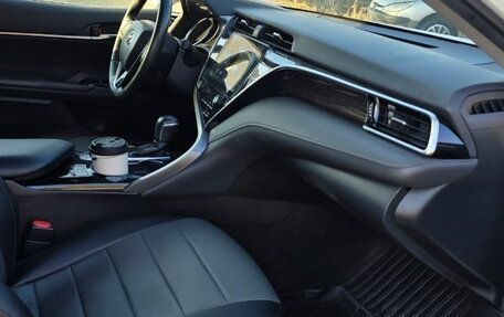 Toyota Camry, 2020 год, 2 033 000 рублей, 14 фотография