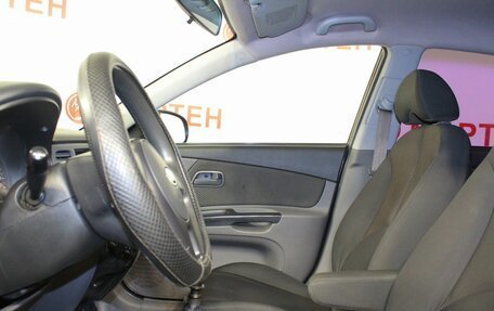 KIA Rio II, 2010 год, 587 000 рублей, 9 фотография