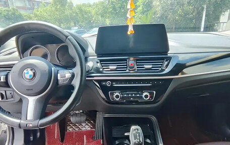 BMW 1 серия, 2022 год, 1 750 000 рублей, 11 фотография