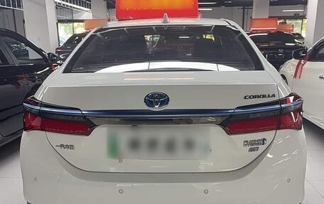 Toyota Corolla, 2020 год, 1 970 000 рублей, 4 фотография