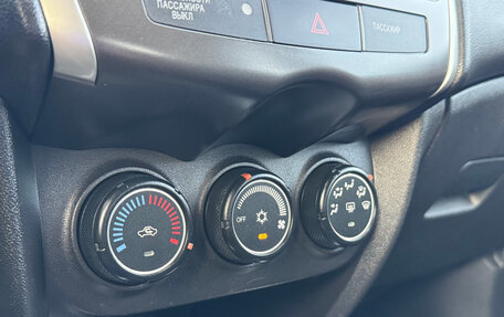 Mitsubishi ASX I рестайлинг, 2013 год, 1 309 000 рублей, 19 фотография