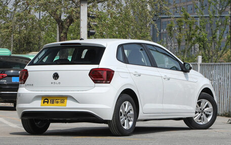 Volkswagen Polo, 2023 год, 1 920 000 рублей, 4 фотография