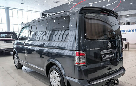 Volkswagen Transporter T5 рестайлинг, 2010 год, 1 720 000 рублей, 7 фотография