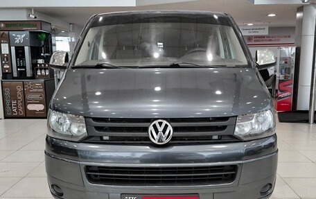 Volkswagen Transporter T5 рестайлинг, 2010 год, 1 720 000 рублей, 2 фотография
