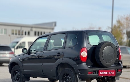 Chevrolet Niva I рестайлинг, 2020 год, 899 000 рублей, 5 фотография