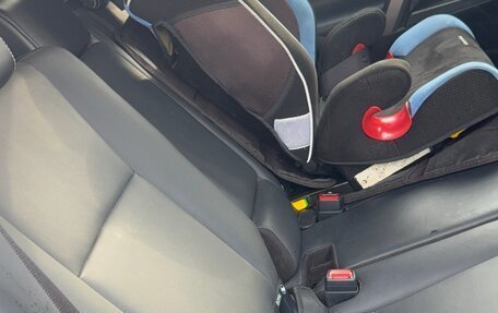 Toyota RAV4, 2017 год, 2 500 000 рублей, 7 фотография