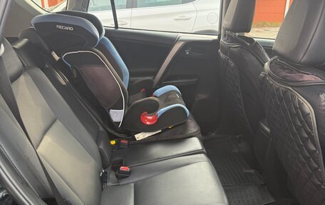 Toyota RAV4, 2017 год, 2 500 000 рублей, 8 фотография