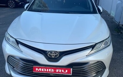 Toyota Camry, 2018 год, 2 550 000 рублей, 1 фотография