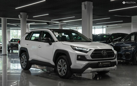 Toyota RAV4, 2025 год, 4 150 000 рублей, 2 фотография
