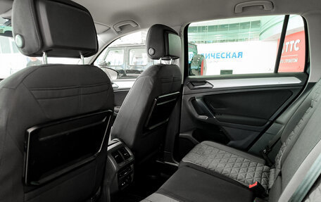 Volkswagen Tiguan II, 2017 год, 1 940 000 рублей, 12 фотография