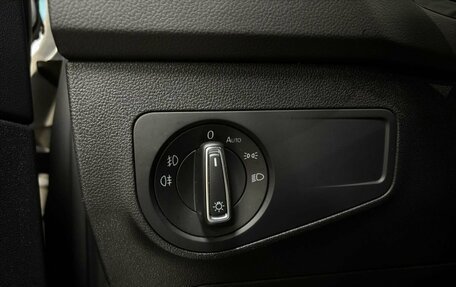 Volkswagen Tiguan II, 2018 год, 2 990 000 рублей, 30 фотография