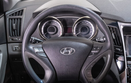 Hyundai Sonata VI, 2010 год, 1 069 000 рублей, 12 фотография