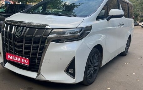 Toyota Alphard III, 2019 год, 4 900 000 рублей, 1 фотография