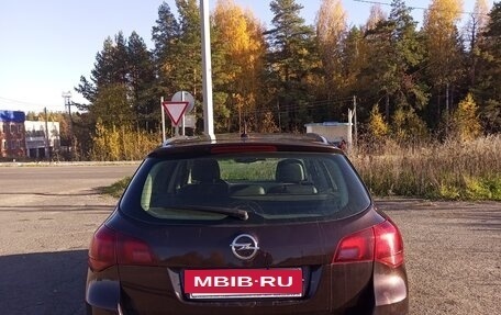 Opel Astra J, 2014 год, 699 000 рублей, 5 фотография