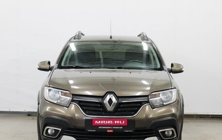 Renault Sandero II рестайлинг, 2018 год, 920 000 рублей, 2 фотография