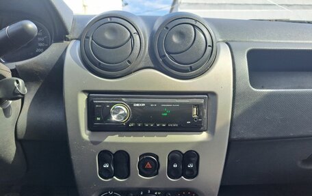 Renault Logan I, 2015 год, 290 000 рублей, 16 фотография