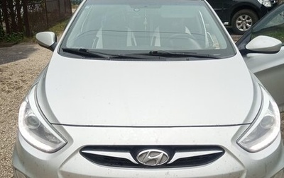 Hyundai Solaris II рестайлинг, 2013 год, 600 000 рублей, 1 фотография