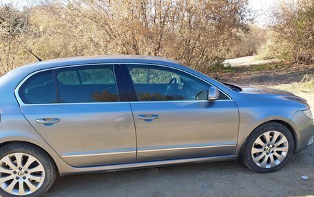 Skoda Superb III рестайлинг, 2008 год, 900 000 рублей, 7 фотография