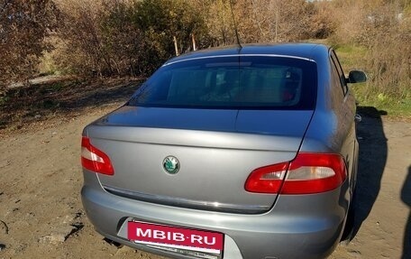 Skoda Superb III рестайлинг, 2008 год, 900 000 рублей, 12 фотография