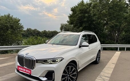 BMW X7, 2018 год, 6 300 000 рублей, 2 фотография