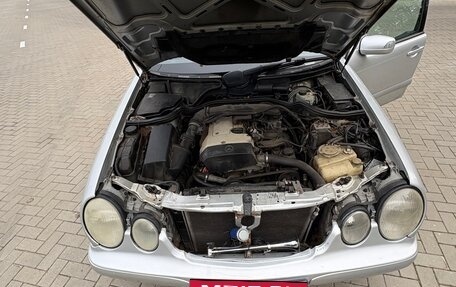 Mercedes-Benz E-Класс, 2000 год, 470 000 рублей, 9 фотография