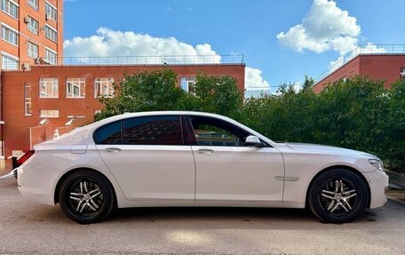 BMW 7 серия, 2012 год, 1 980 000 рублей, 6 фотография